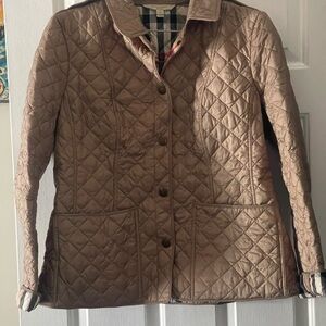 Burberry Kencott Quilted Snap-front Cropped Jacket, Pale Fawn. Like new cond.